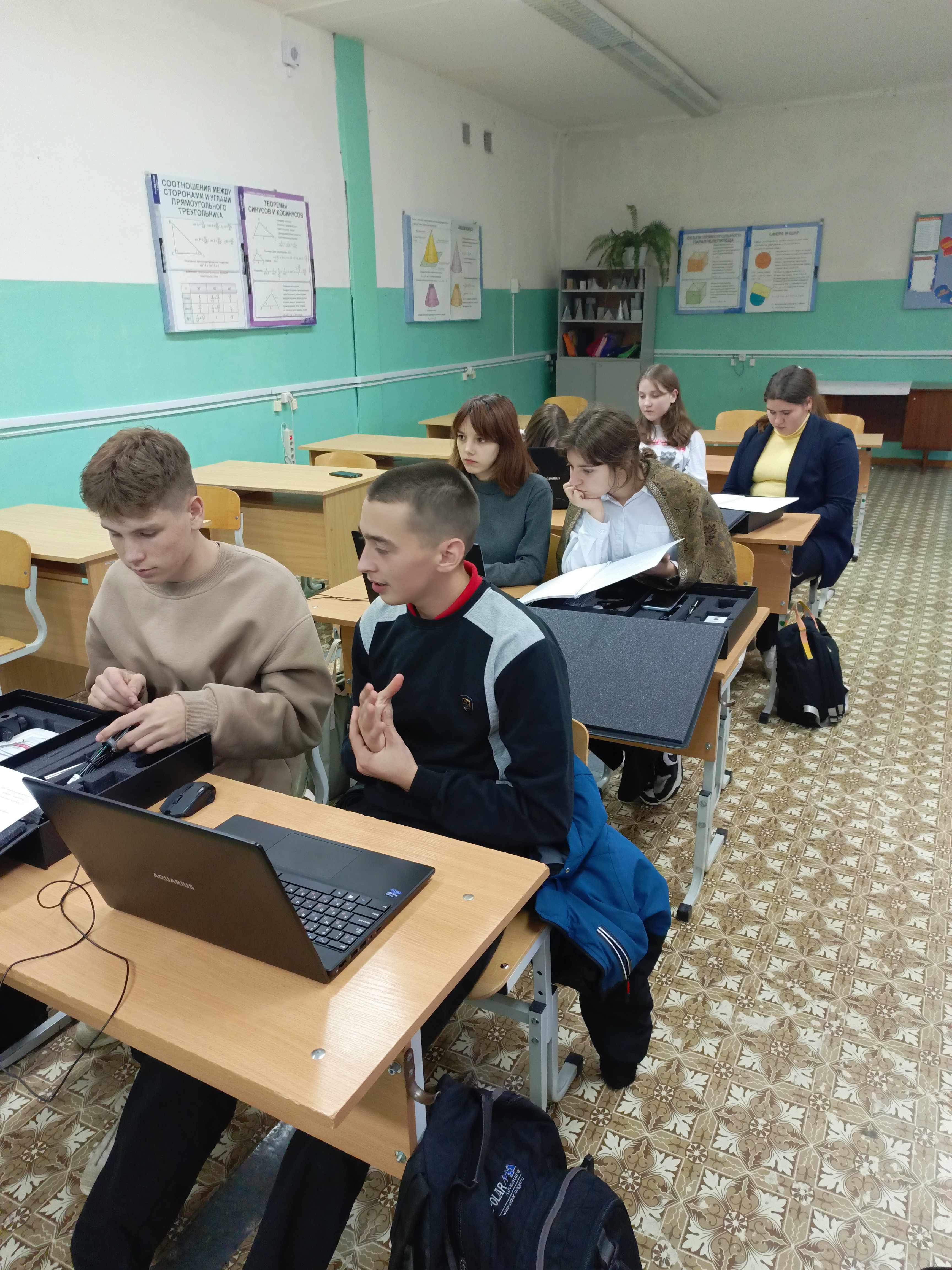 Занятия по биологии.